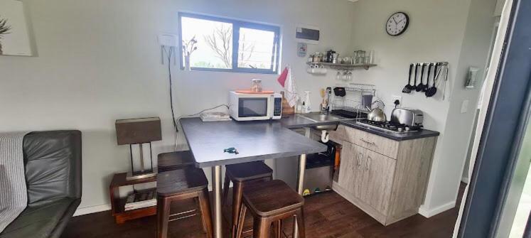 Casetta Del Fuoco - Eco Container Cottage プレッテンバーグ・ベイ エクステリア 写真